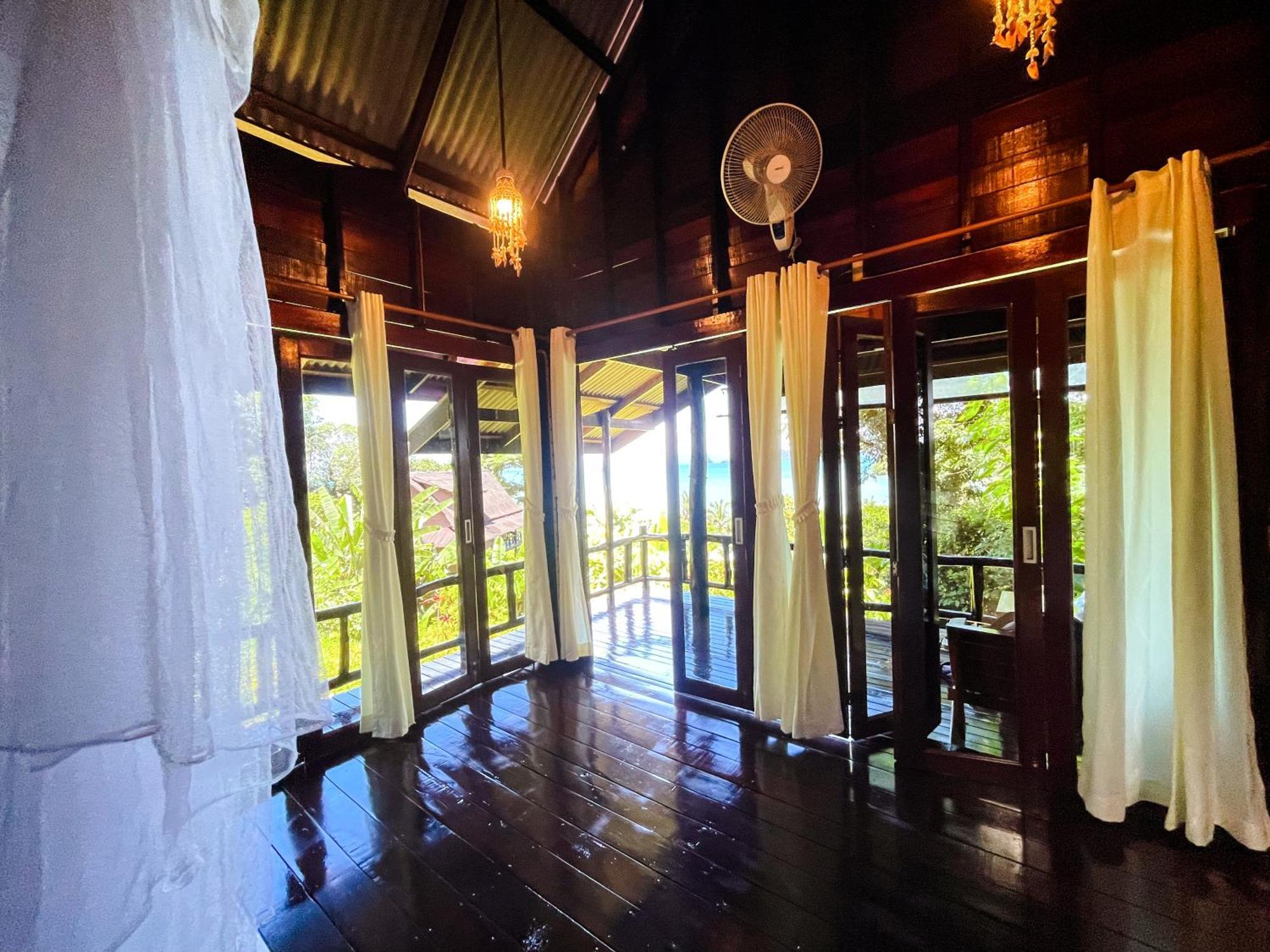 Bed and Breakfast Hillhouse - Koh Yao Noi Экстерьер фото