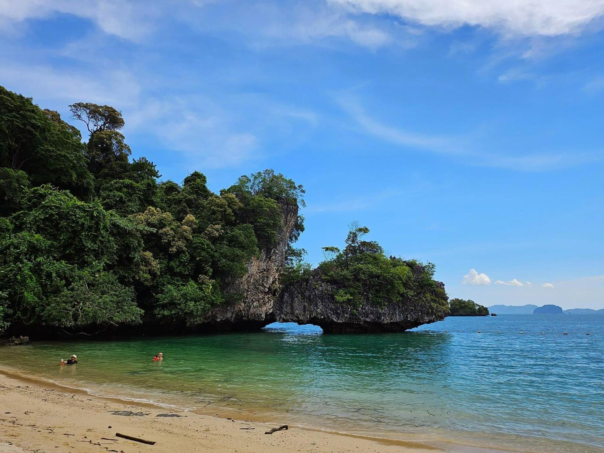 Bed and Breakfast Hillhouse - Koh Yao Noi Экстерьер фото